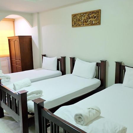 Siam House Interplace Lopburi Bagian luar foto