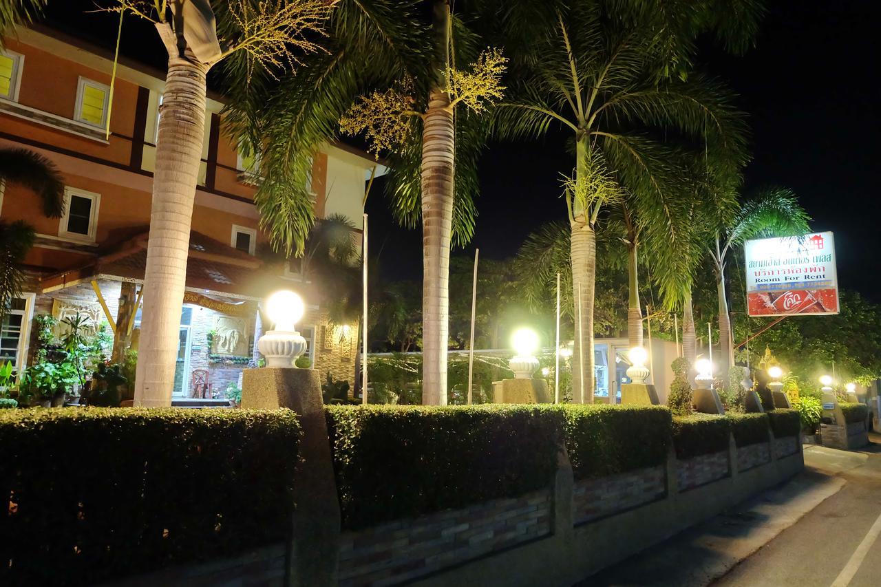 Siam House Interplace Lopburi Bagian luar foto
