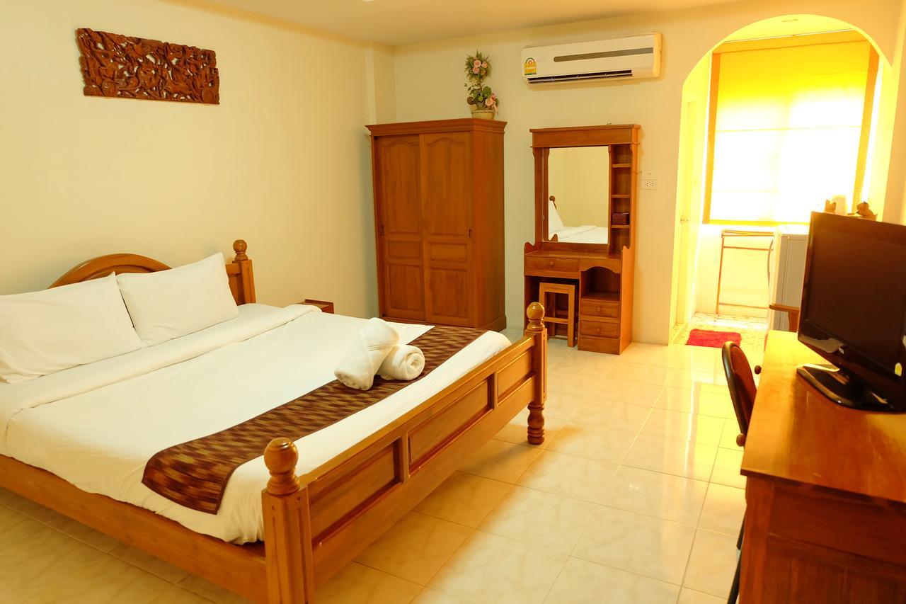 Siam House Interplace Lopburi Bagian luar foto